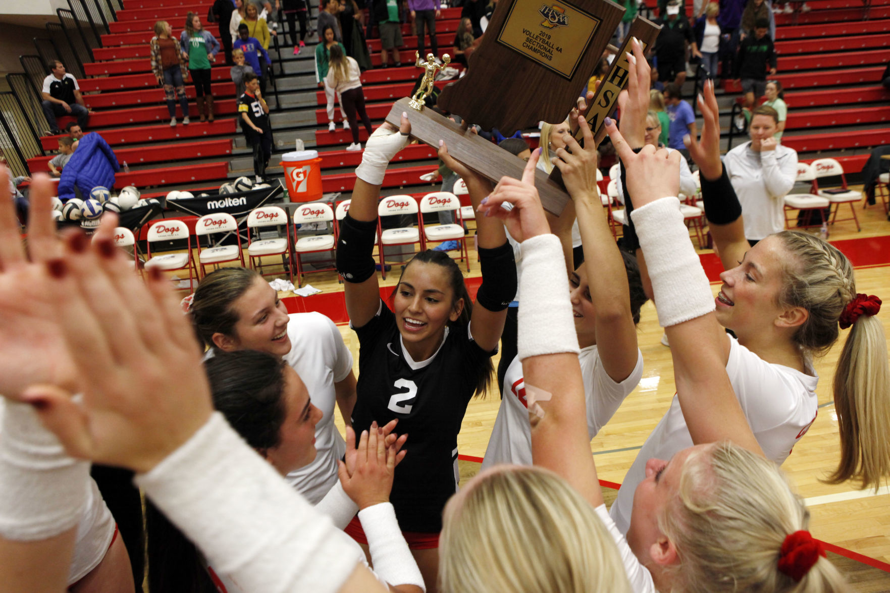 4A volleyball sectional final: Crown Point vs. Valparaiso